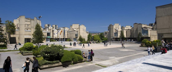 Kiril Metodi Üniversitesi